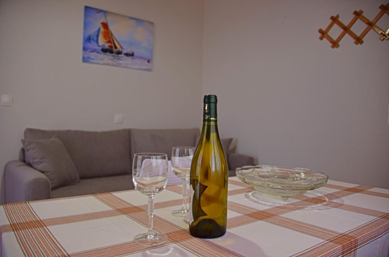 Artaki Beach Comfy Apartment Koróni エクステリア 写真