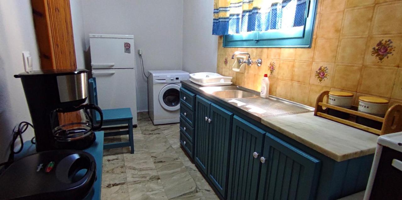 Artaki Beach Comfy Apartment Koróni エクステリア 写真