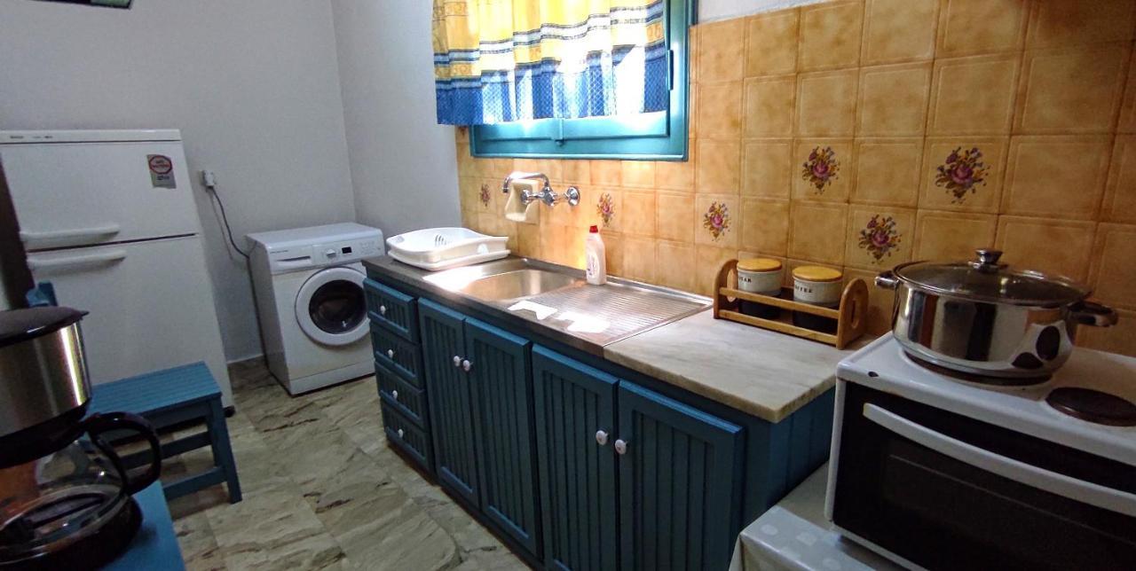 Artaki Beach Comfy Apartment Koróni エクステリア 写真